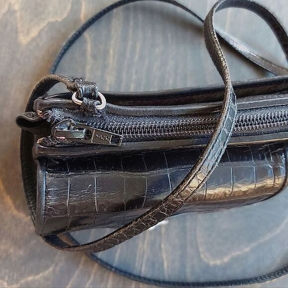 Vtg 90s black pebbled leather multi-pocket crossbody mini bag - Picture 8 of 16